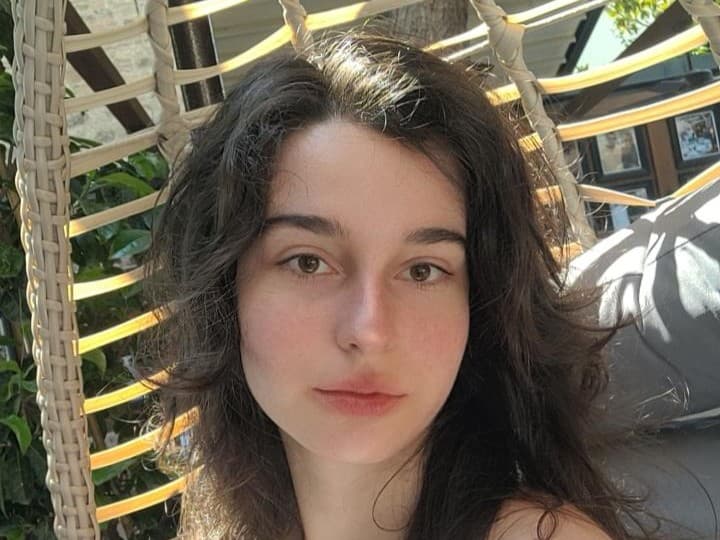Naz Akdeniz fotoğrafı